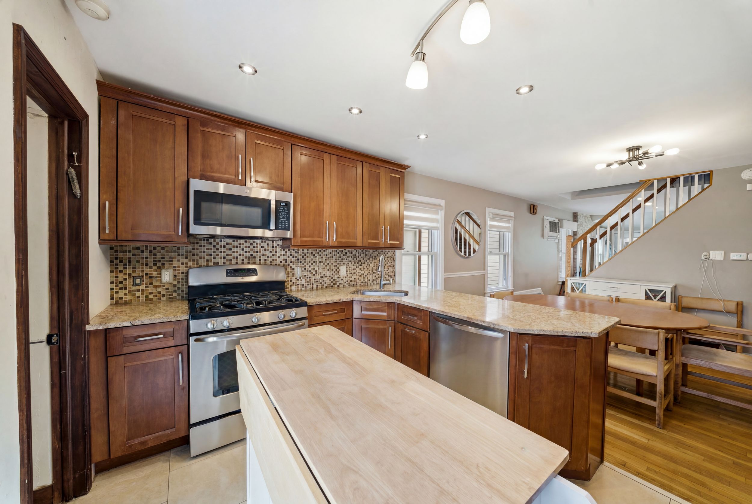 1739 E 38th St, Brooklyn, NY, 11234 - Photo 5