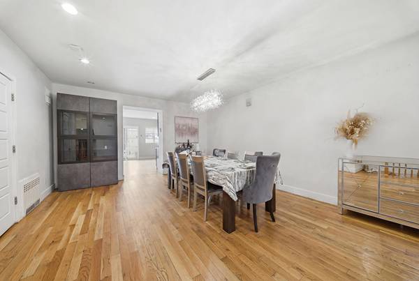 918 East 32nd Street, Brooklyn, NY, 11210 - Photo 4