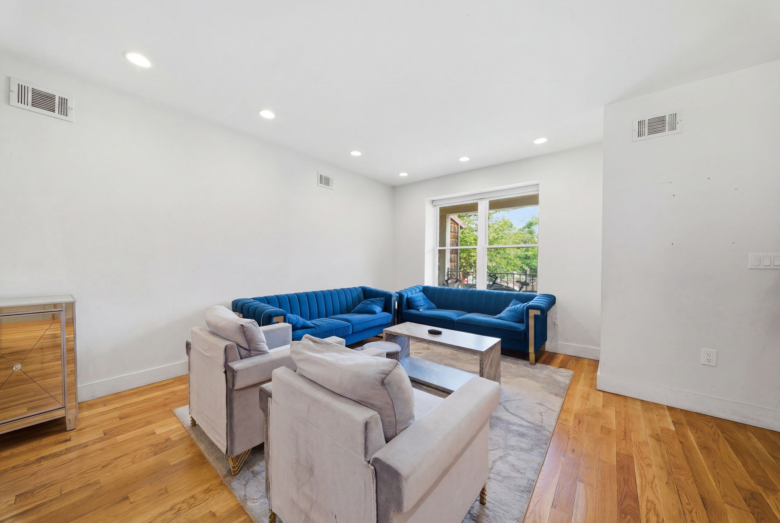 918 East 32nd Street, Brooklyn, NY, 11210 - Photo 3