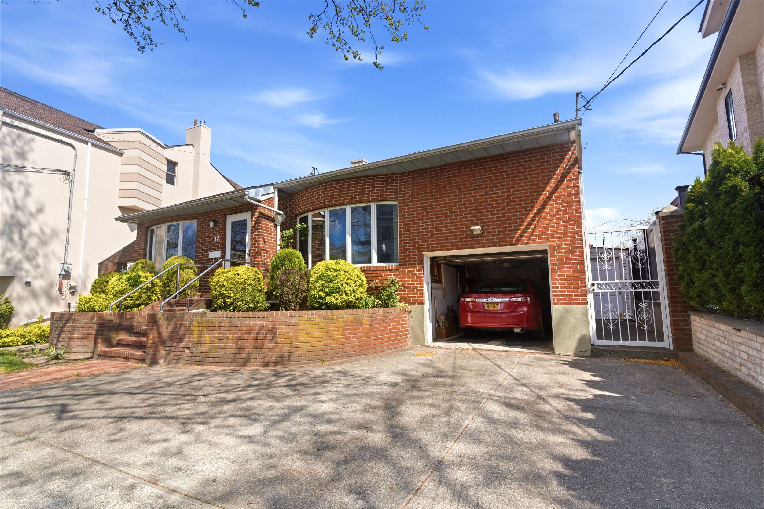 17 Barlow Drive North, Brooklyn, NY, 11234 - Photo 6