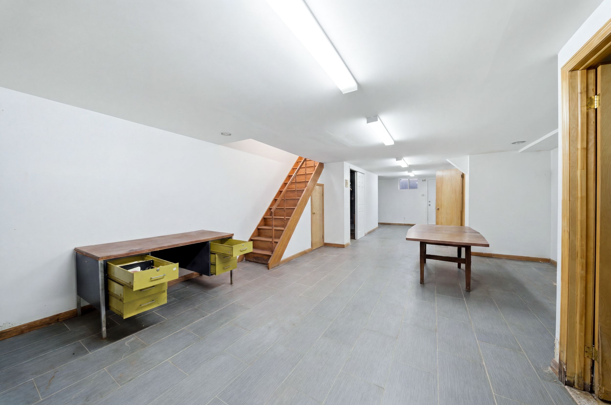 1047 Gravesend Neck Road, Brooklyn, NY, 11229 - Photo 7