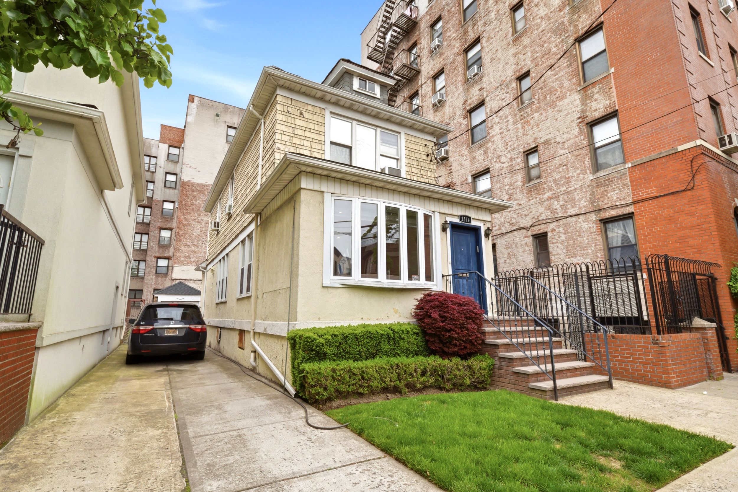 1514 East 28th Street, Brooklyn, NY, 11229 - Photo 2