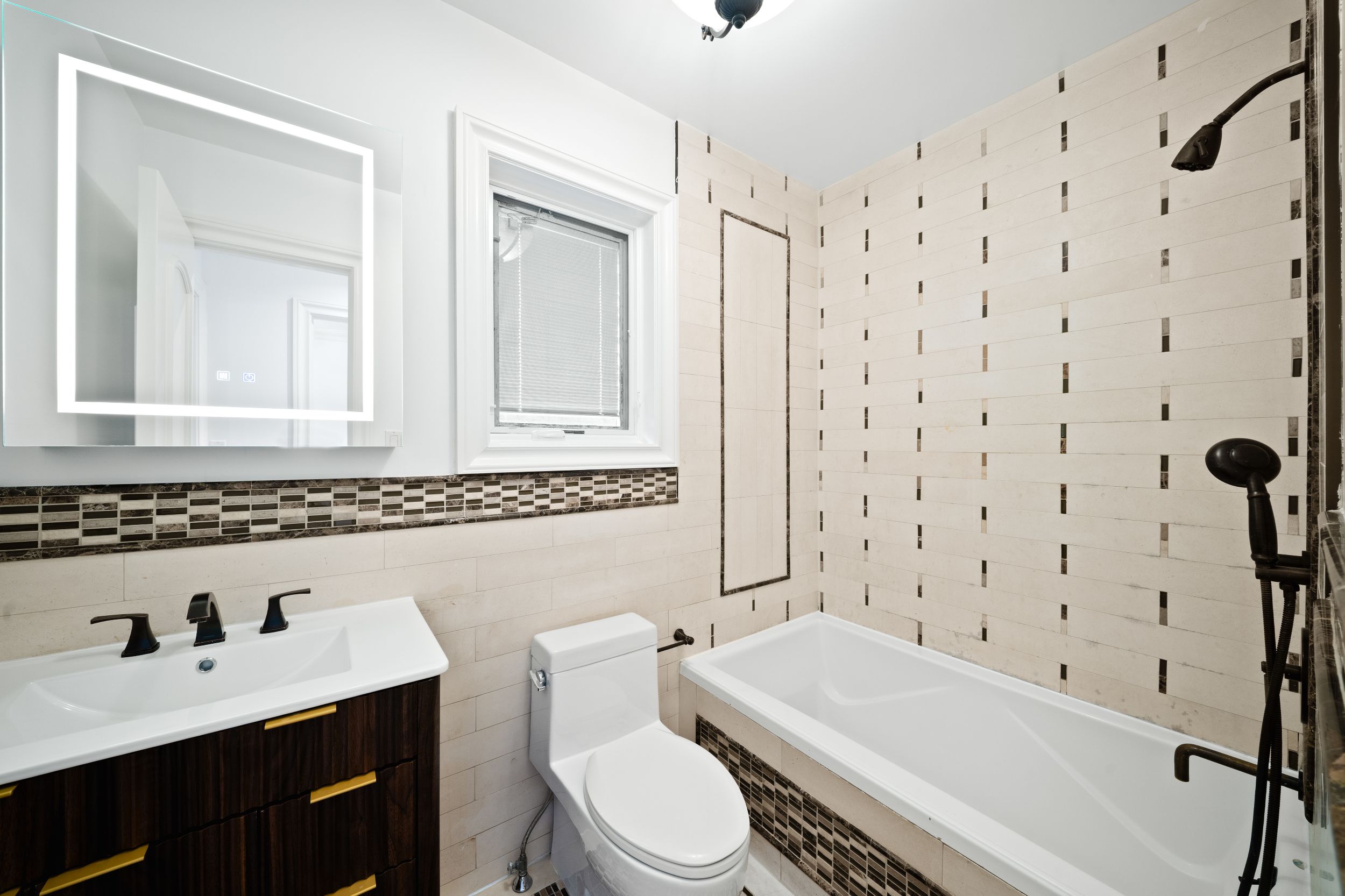 2611 Avenue S, Brooklyn, NY, 11229 - Photo 6