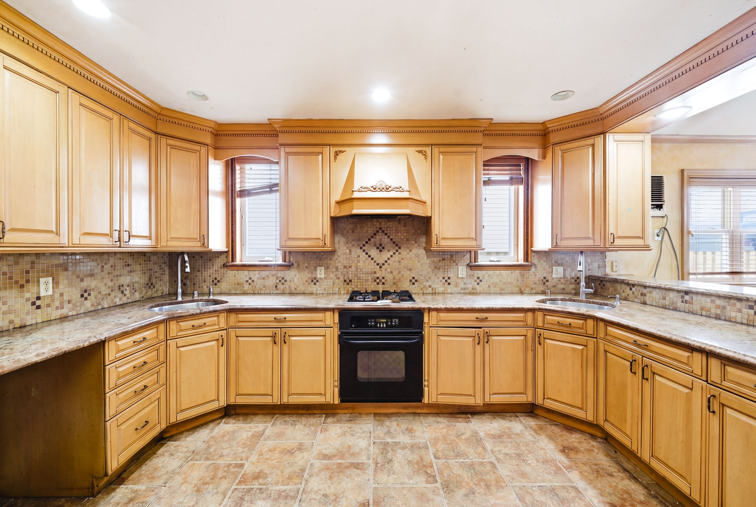 1213 East 34th Street, Brooklyn, NY, 11210 - Photo 10