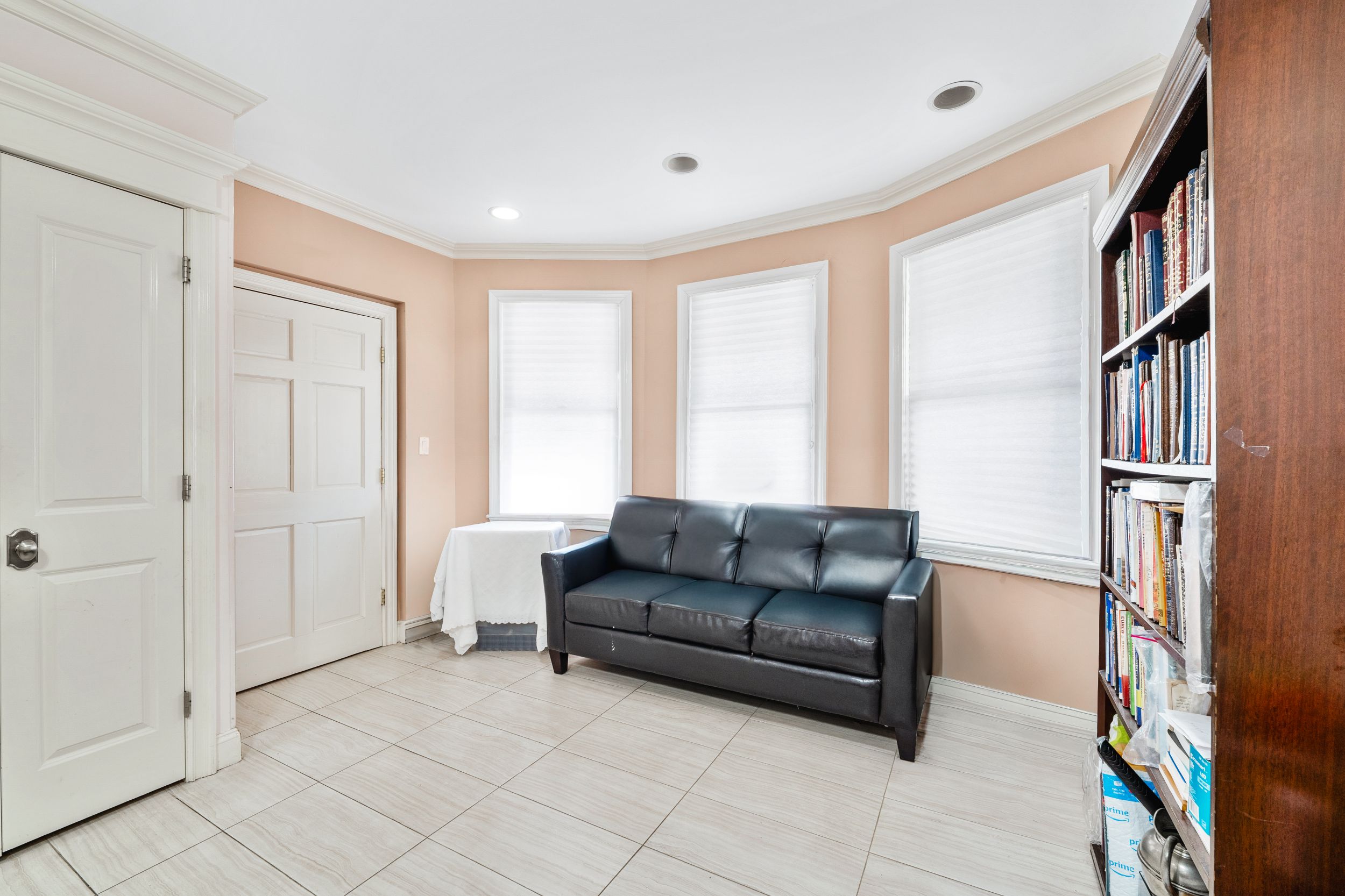 1075 east 2nd street, Brooklyn, NY, 11230 - Photo 3