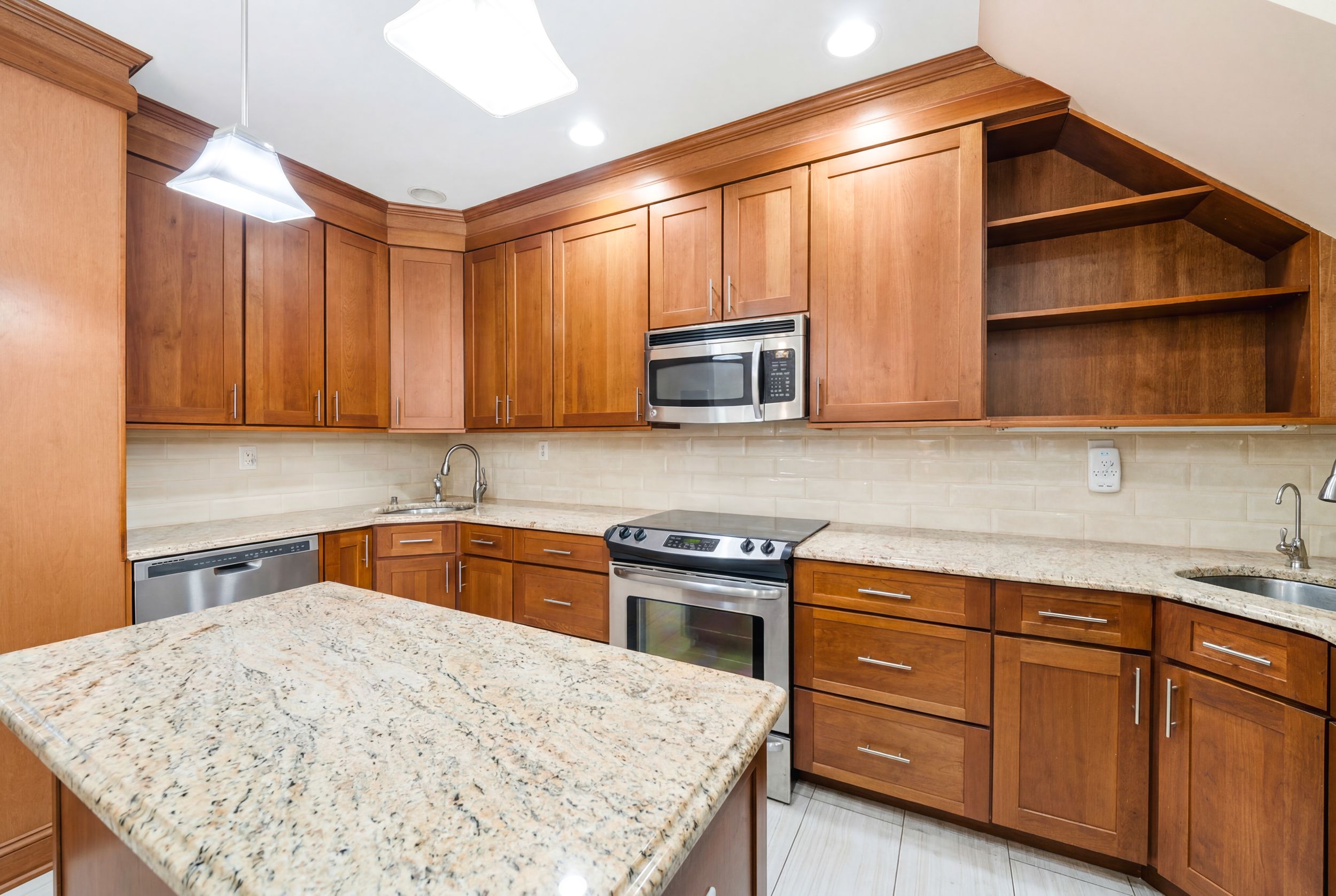 1075 east 2nd street, Brooklyn, NY, 11230 - Photo 4