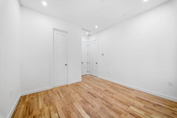 384 Chauncey Street, Brooklyn, NY, 11233 - Photo 5