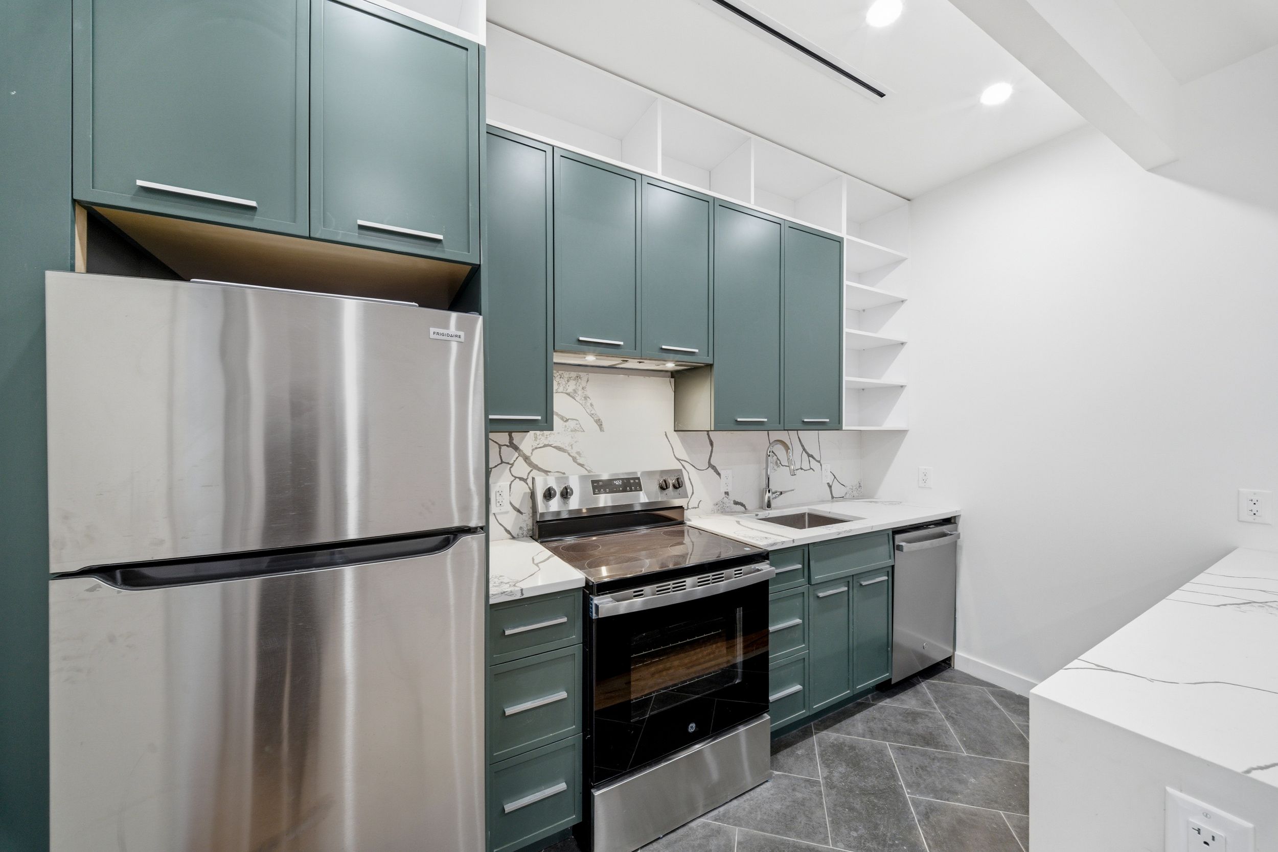 384 Chauncey Street, Brooklyn, NY, 11233 - Photo 3