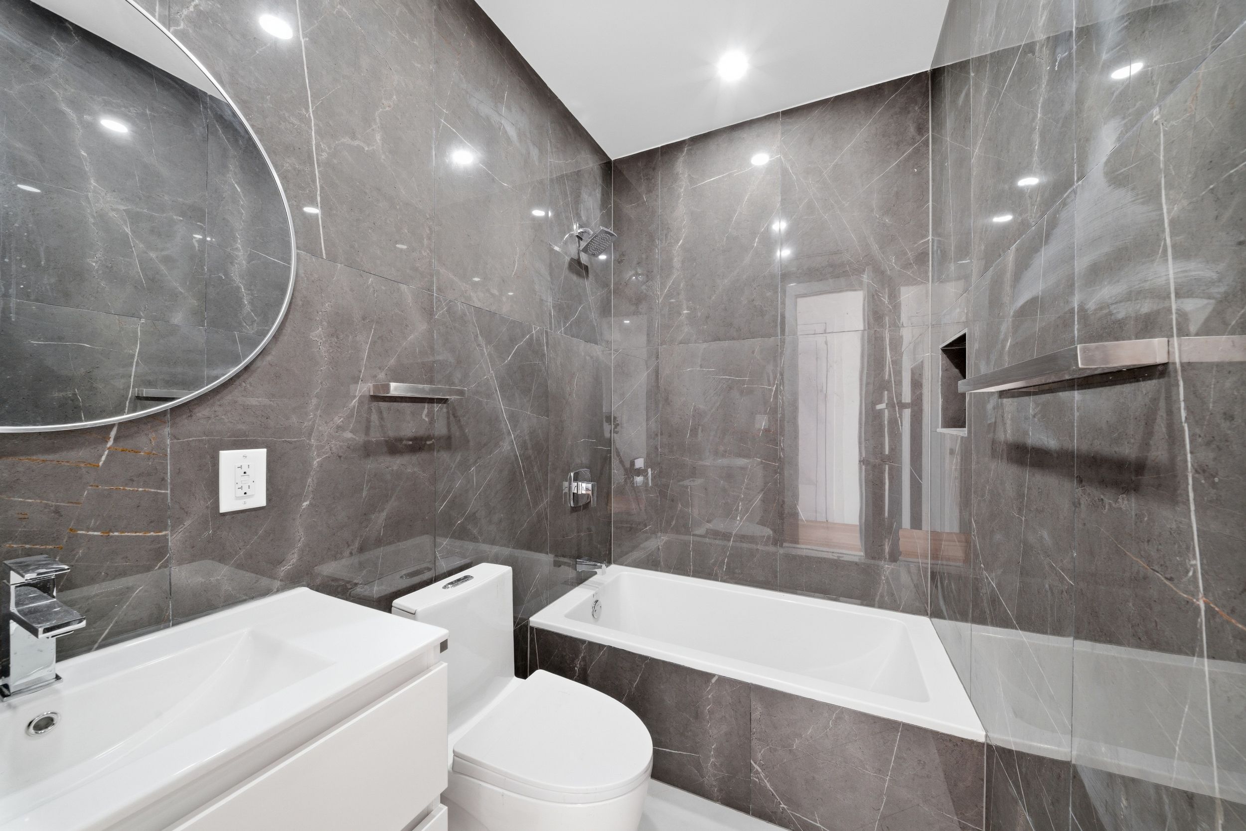 384 Chauncey Street, Brooklyn, NY, 11233 - Photo 5