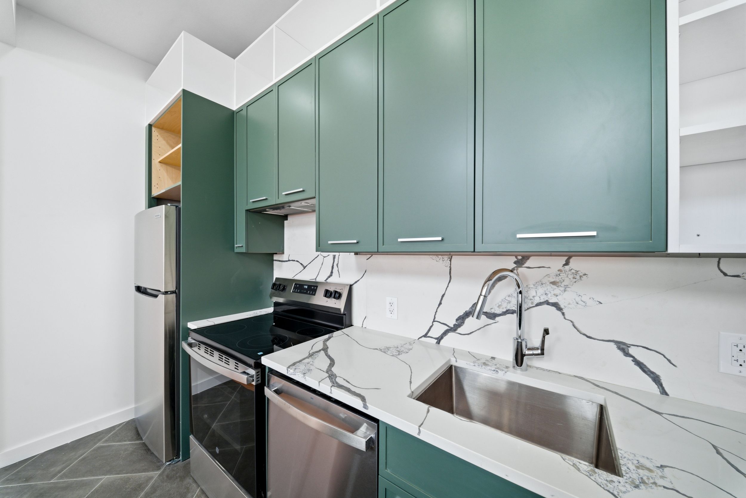 384 Chauncey Street, Brooklyn, NY, 11233 - Photo 6
